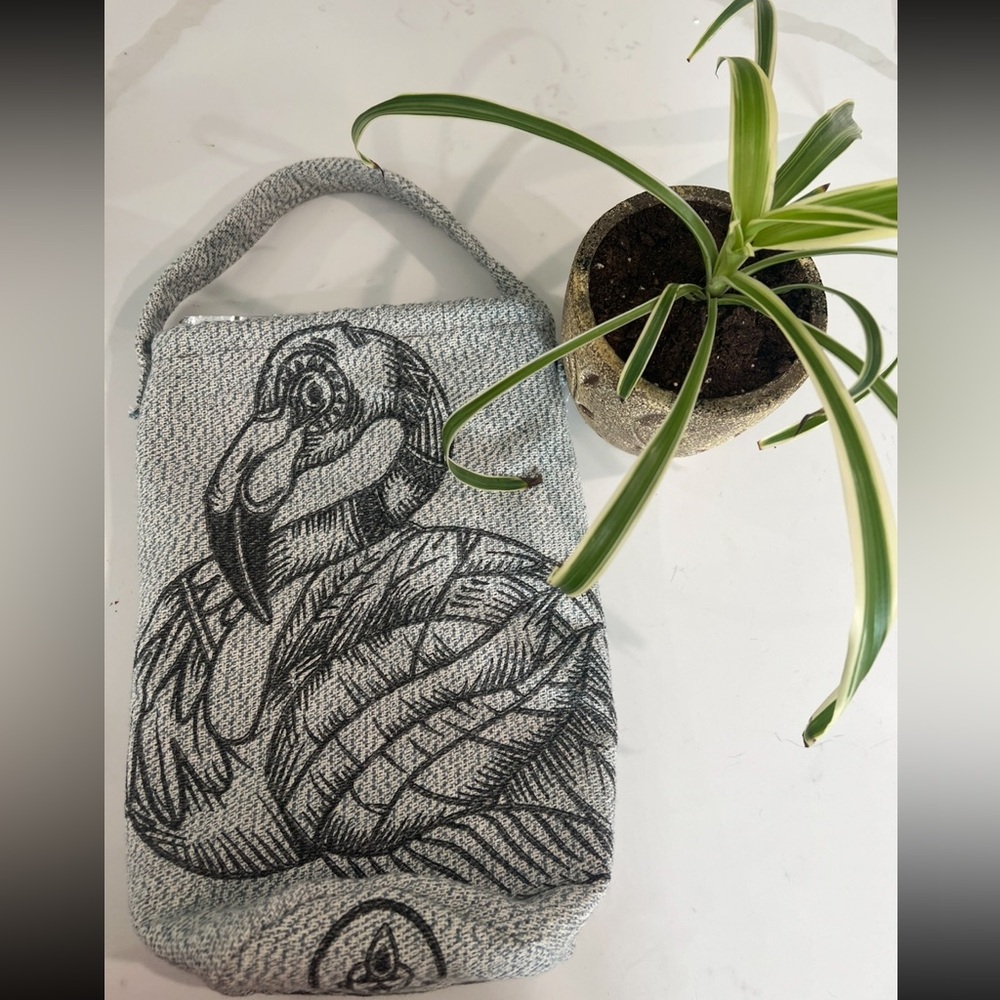 Hand made Chic Parrot Design Tote Bag